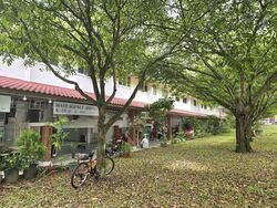Ang Mo Kio Avenue 10 (D20), Retail #594984451